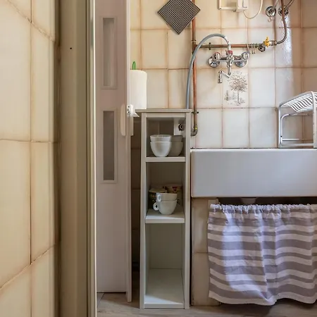 Apartman Guesthost - Aposa Little House