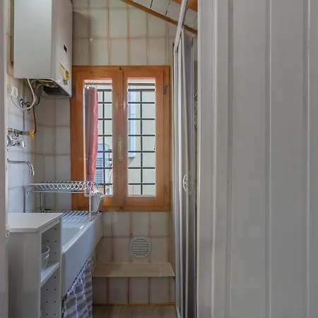 Guesthost - Aposa Little House شقة بولونيا